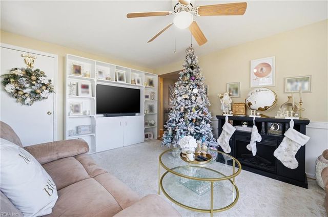 1069 Sea Holly CT, Virginia Beach, VA 23454