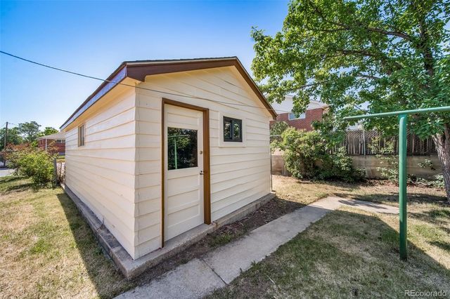 160 E 105th Avenue, Denver, CO 80233