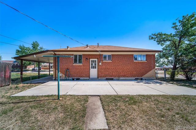 160 E 105th Avenue, Denver, CO 80233