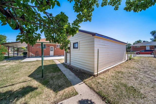 160 E 105th Avenue, Denver, CO 80233