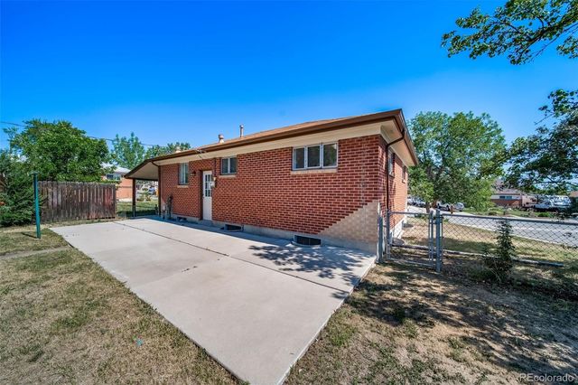 160 E 105th Avenue, Denver, CO 80233