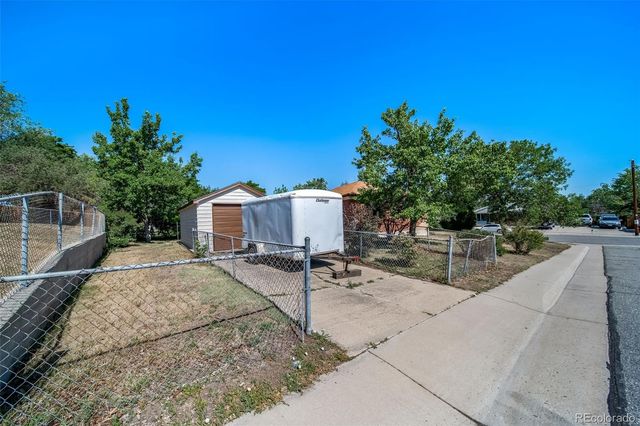 160 E 105th Avenue, Denver, CO 80233