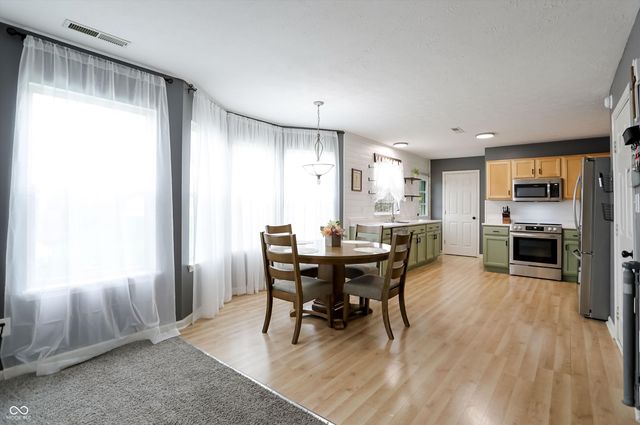 2935 Tapwood Lane, Indianapolis, IN 46217