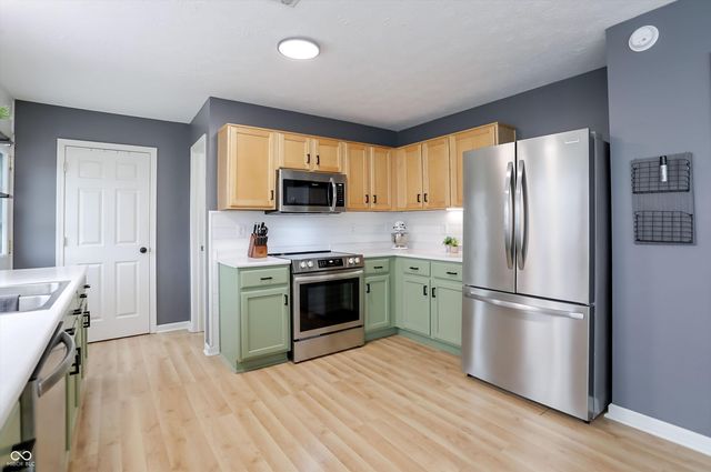 2935 Tapwood Lane, Indianapolis, IN 46217