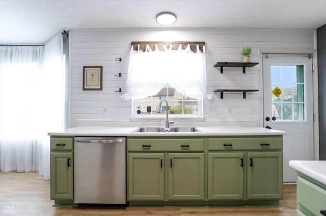 2935 Tapwood Lane, Indianapolis, IN 46217