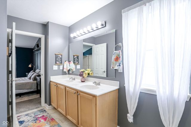 2935 Tapwood Lane, Indianapolis, IN 46217