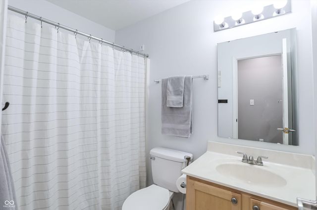 2935 Tapwood Lane, Indianapolis, IN 46217