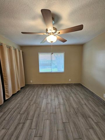 4859 Orleans Court C, West Palm Beach, FL 33415