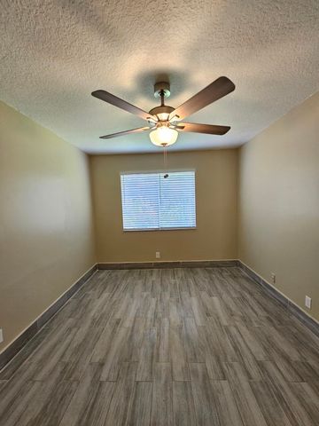 4859 Orleans Court C, West Palm Beach, FL 33415