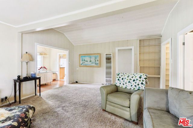 2717 Los Robles Road, Thousand Oaks, CA 91362