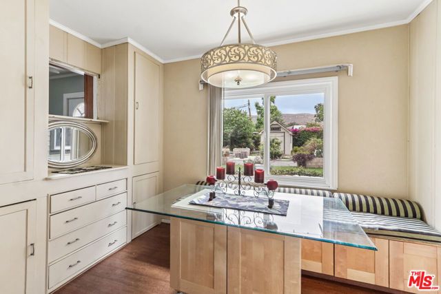 2717 Los Robles Road, Thousand Oaks, CA 91362
