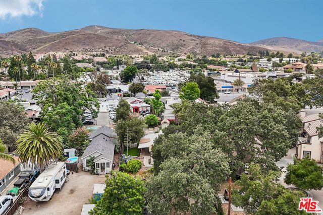 2717 Los Robles Road, Thousand Oaks, CA 91362