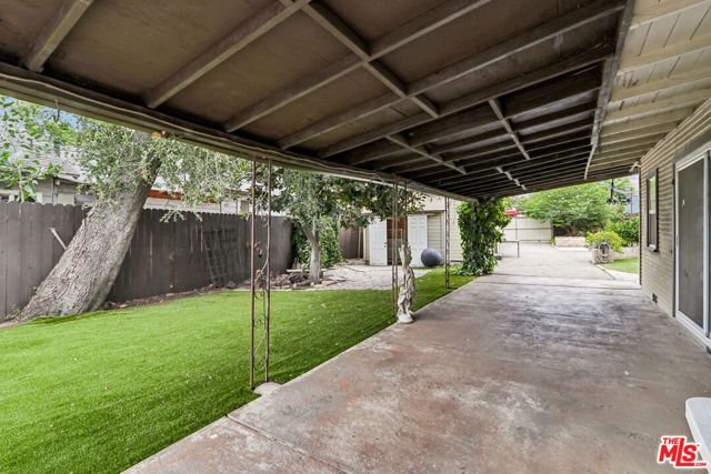 2717 Los Robles Road, Thousand Oaks, CA 91362