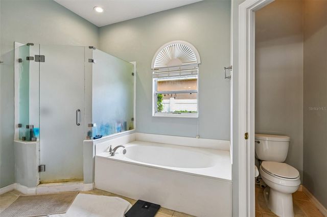 1344 TALL MAPLE LOOP, Oviedo, FL 32765