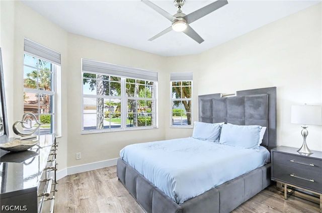 8324 Laurel Lakes BLVD, Naples, FL 34119