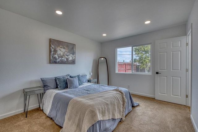 520 Calaveras Drive, Salinas, CA 93906