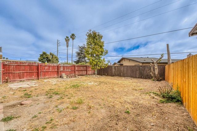 520 Calaveras Drive, Salinas, CA 93906