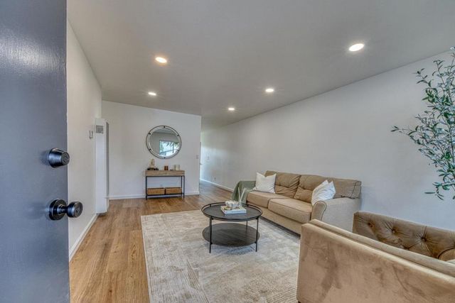 520 Calaveras Drive, Salinas, CA 93906