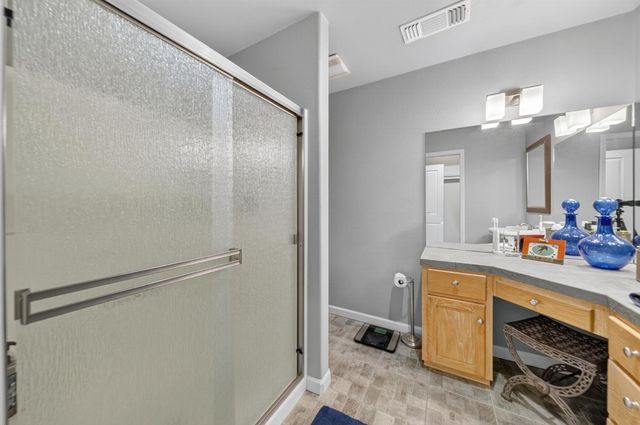 2382 20th Avenue, Kingsburg, CA 93631