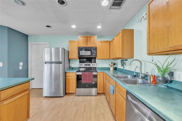 711 Palitine LN, Pflugerville, TX 78660