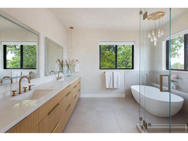 6915 Goose Point Ct, Longmont, CO 80503