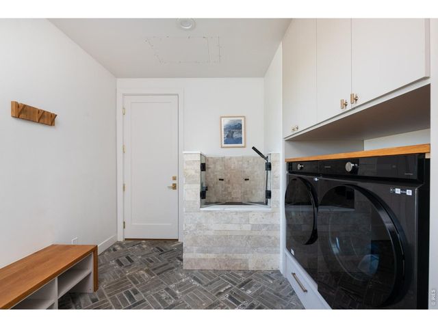 6915 Goose Point Ct, Longmont, CO 80503