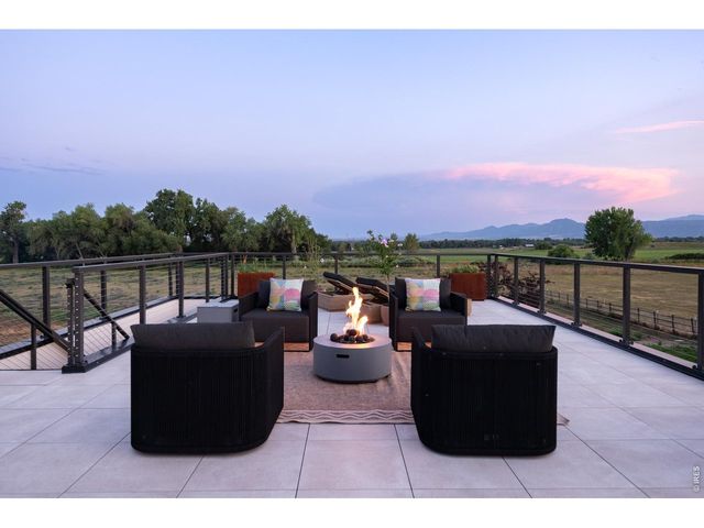 6915 Goose Point Ct, Longmont, CO 80503