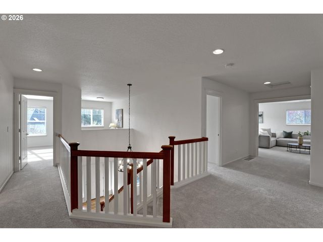 3527 Nw LANSBROOK Ter, Portland, OR 97229
