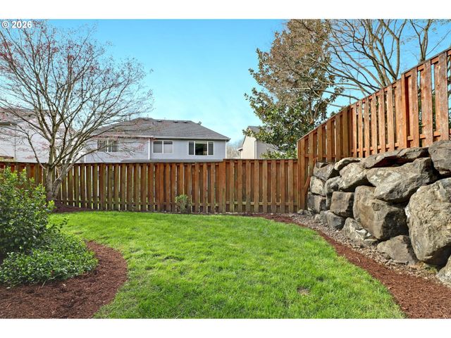 3527 Nw LANSBROOK Ter, Portland, OR 97229