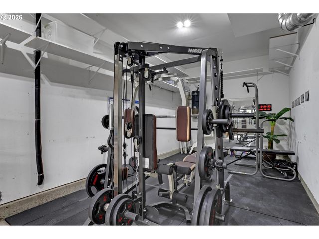 3527 Nw LANSBROOK Ter, Portland, OR 97229