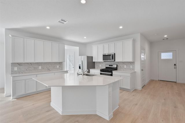 31727 Hallington Hill Lane, Fulshear, TX 77441