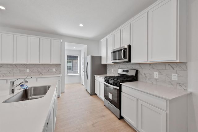 31727 Hallington Hill Lane, Fulshear, TX 77441