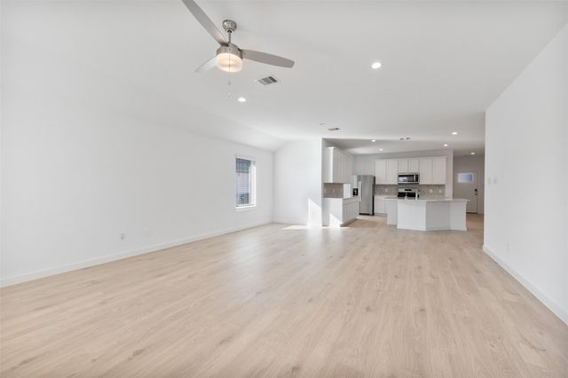 31727 Hallington Hill Lane, Fulshear, TX 77441