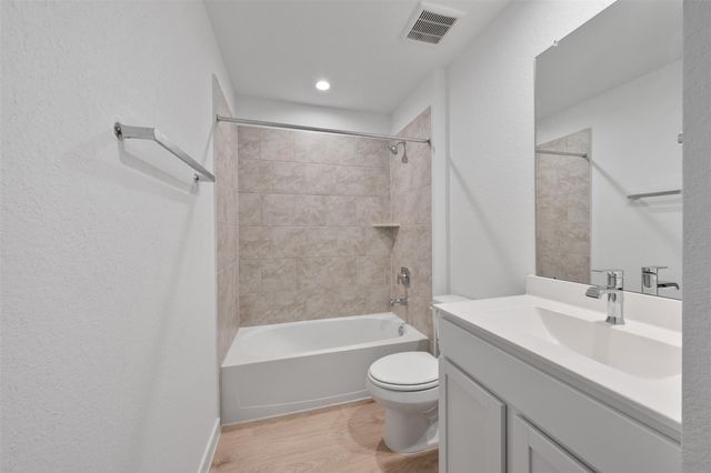31727 Hallington Hill Lane, Fulshear, TX 77441