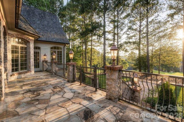 1515 Baltusrol Drive, Denver, NC 28037