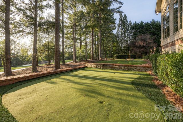 1515 Baltusrol Drive, Denver, NC 28037