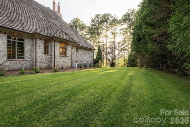 1515 Baltusrol Drive, Denver, NC 28037