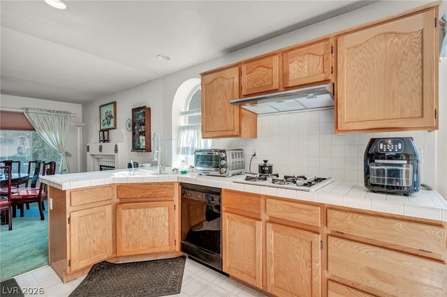 1628 Winners Cup Drive, Las Vegas, NV 89117