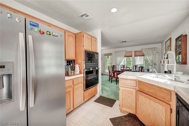 1628 Winners Cup Drive, Las Vegas, NV 89117