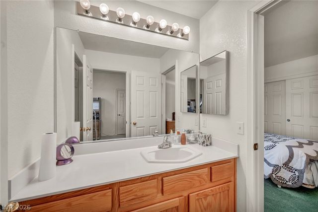 1628 Winners Cup Drive, Las Vegas, NV 89117