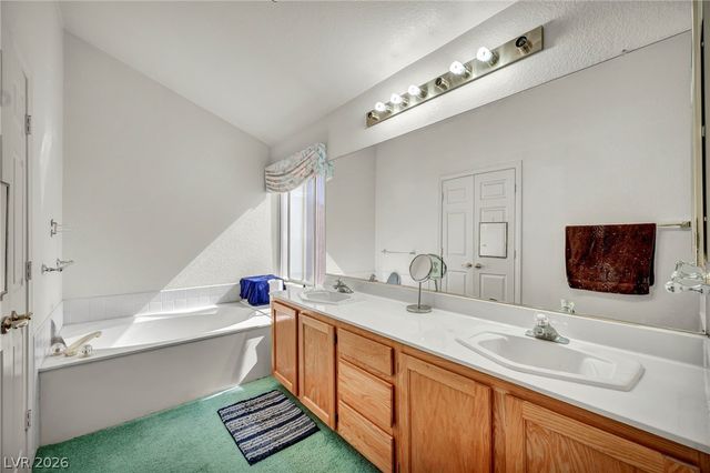 1628 Winners Cup Drive, Las Vegas, NV 89117