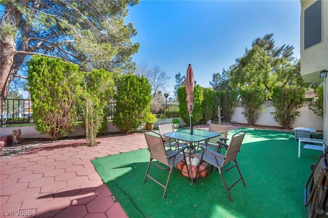 1628 Winners Cup Drive, Las Vegas, NV 89117