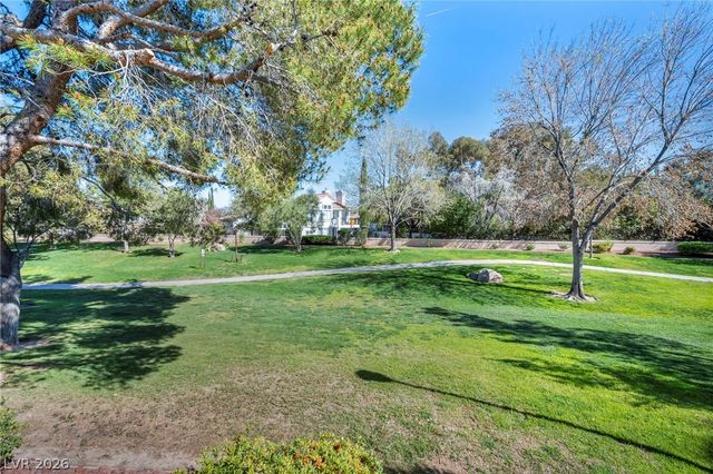 1628 Winners Cup Drive, Las Vegas, NV 89117