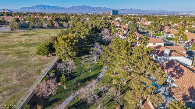 1628 Winners Cup Drive, Las Vegas, NV 89117