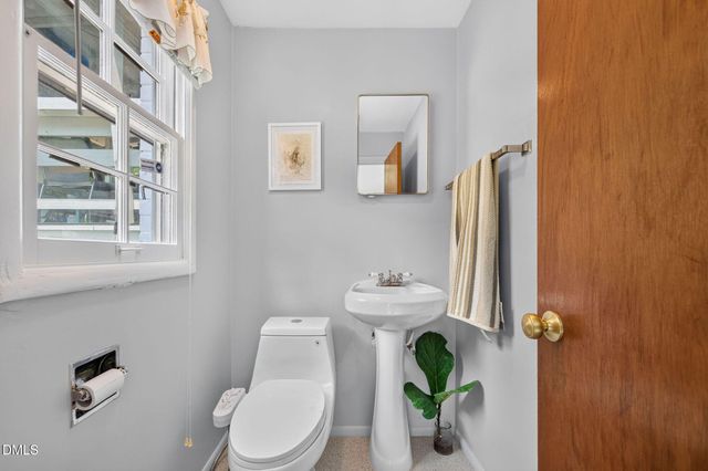 2505 Remington Road, Raleigh, NC 27610