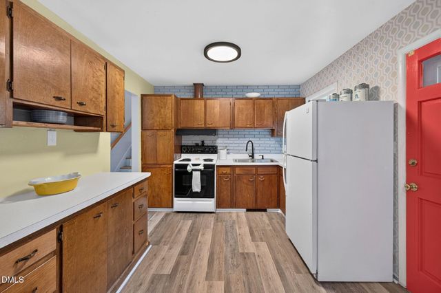2505 Remington Road, Raleigh, NC 27610