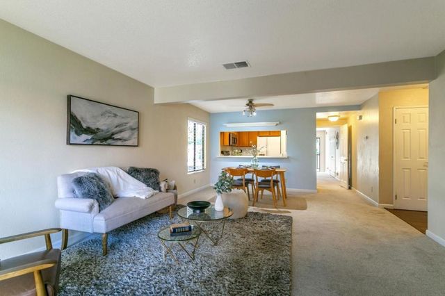 771 Williamsburg Way B, Gilroy, CA 95020