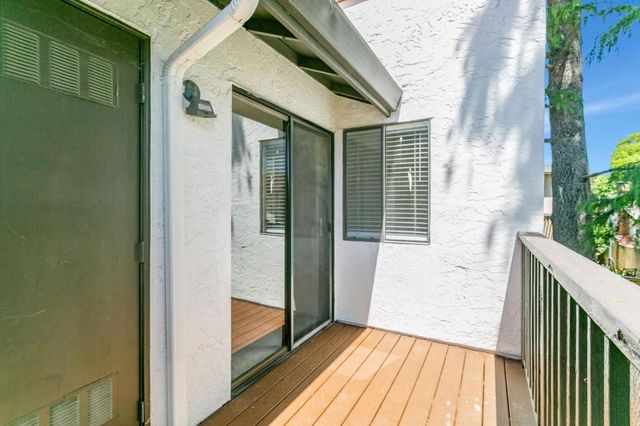 771 Williamsburg Way B, Gilroy, CA 95020