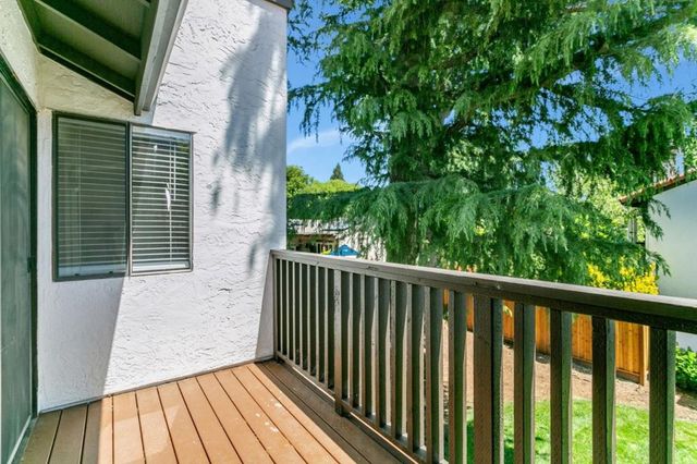 771 Williamsburg Way B, Gilroy, CA 95020