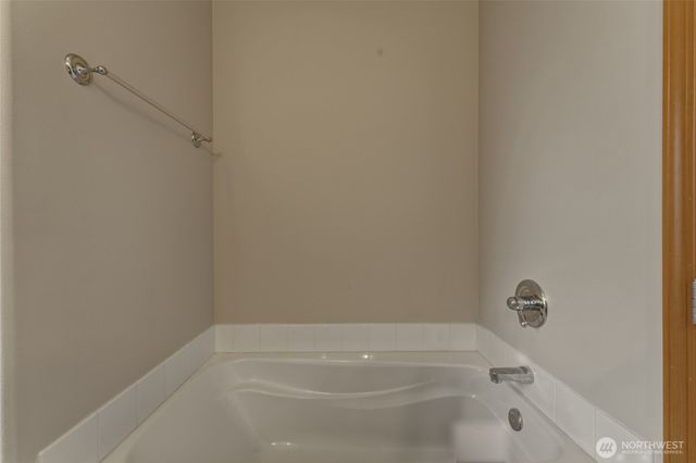 803 SE Vintage Way, College Place, WA 99324